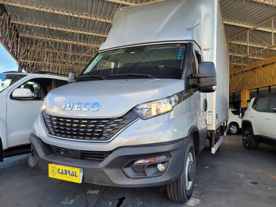 IVECO DAILY 3.0 TURBO DIESEL 35-150 CHASSI CS MANUAL